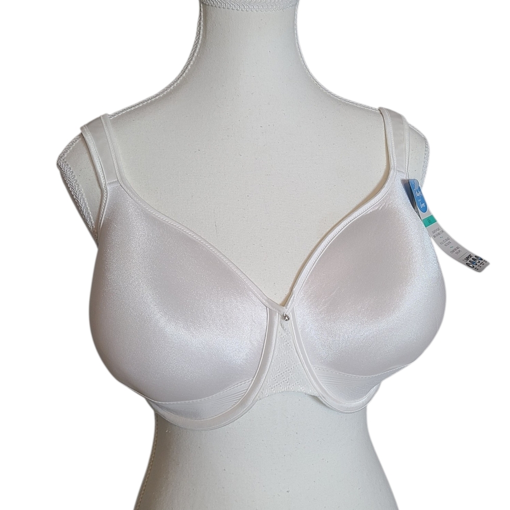 Playtex Love My Curves Lift Smooth White Bra Comfortable Straps NWT 40DD